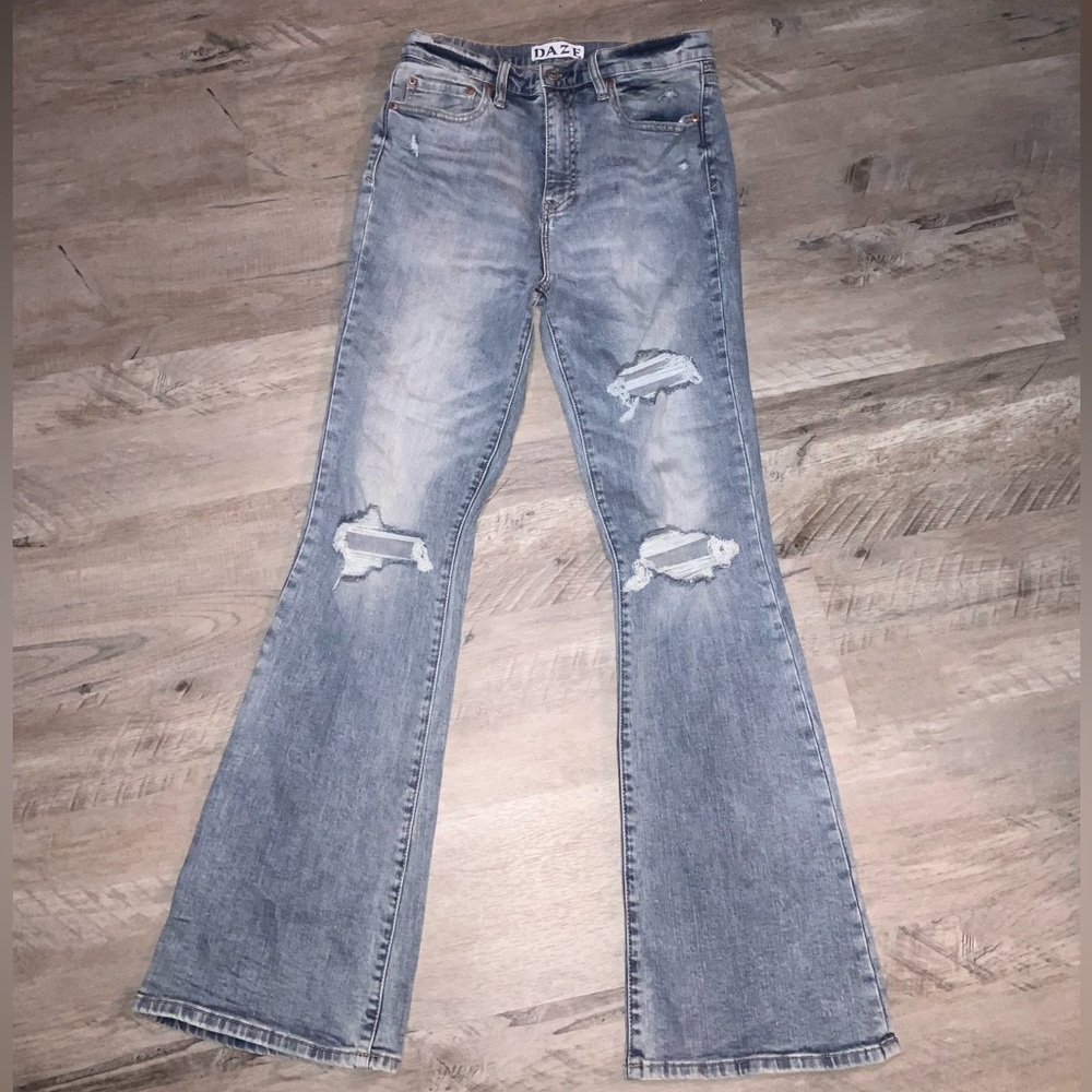 DAZE, flare distressed/ripped jeans, Size 28